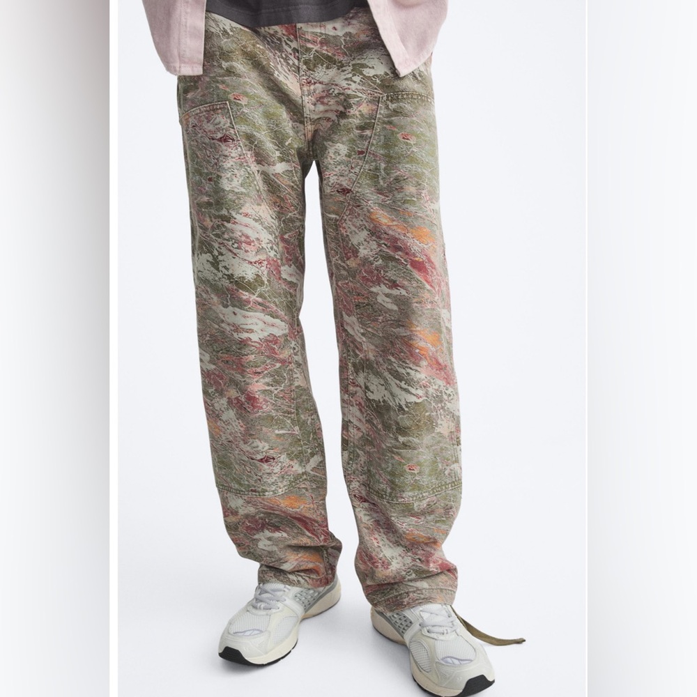 Zara Camouflage Patterned Pants